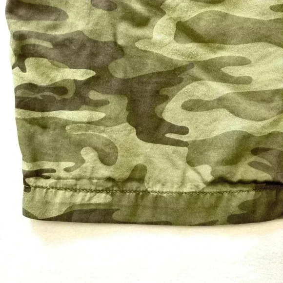 Sanctuary Social Standard Camo Elastic Highrise Pocket Soft Board Shorts Size M - Picture 8 of 12